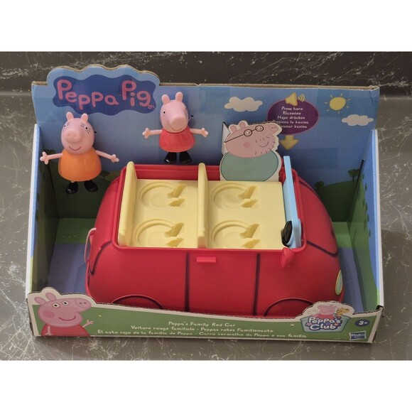 Peppa Pig Peppa's Family Red Car with Peppa & Mummy Pig Figures - Picture 1 of 4